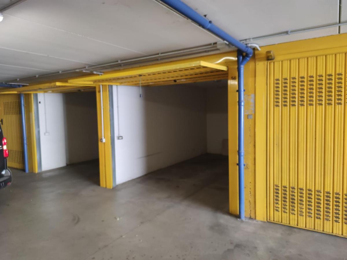 Appartamento Emmerosa, Centro Citta, Parcheggio Verona Exterior photo